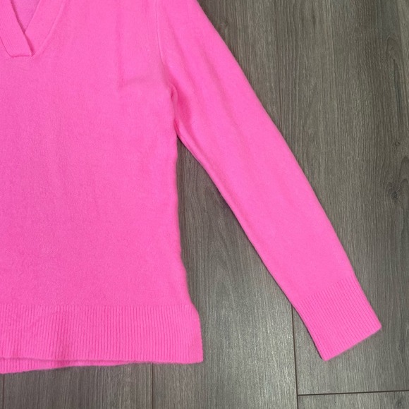 J Crew Extra Soft Polo V Neck Wool Blend Long Sleeve Sweater US Women's S - Picture 3 of 6